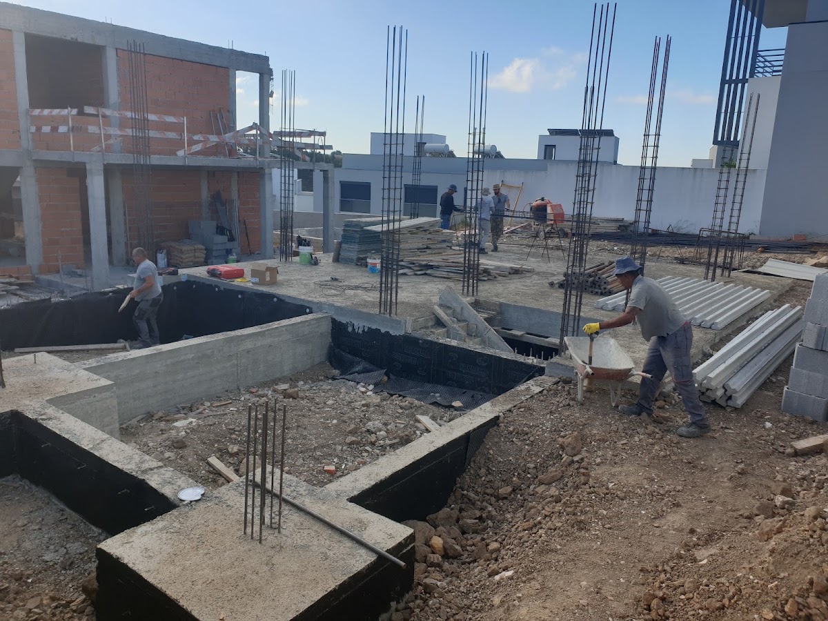 Edmundo Gomes Remodelações & Construções unipessoal Lda