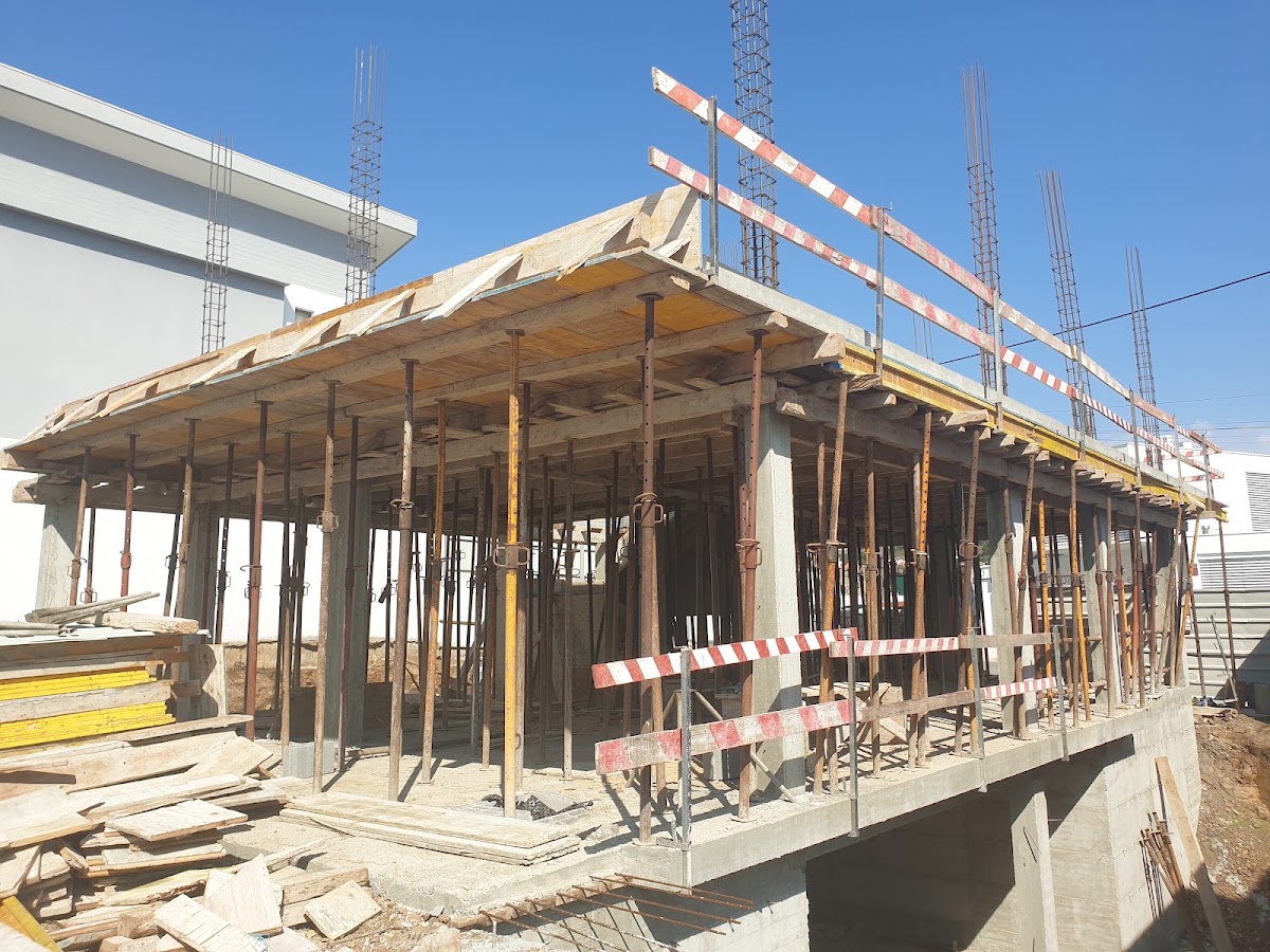 Edmundo Gomes Remodelações &amp; Construções unipessoal Lda foto 2