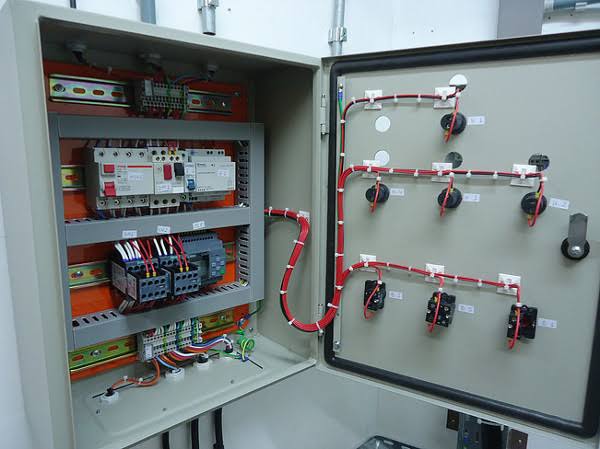 Eletricista Profissional Santarém foto 7