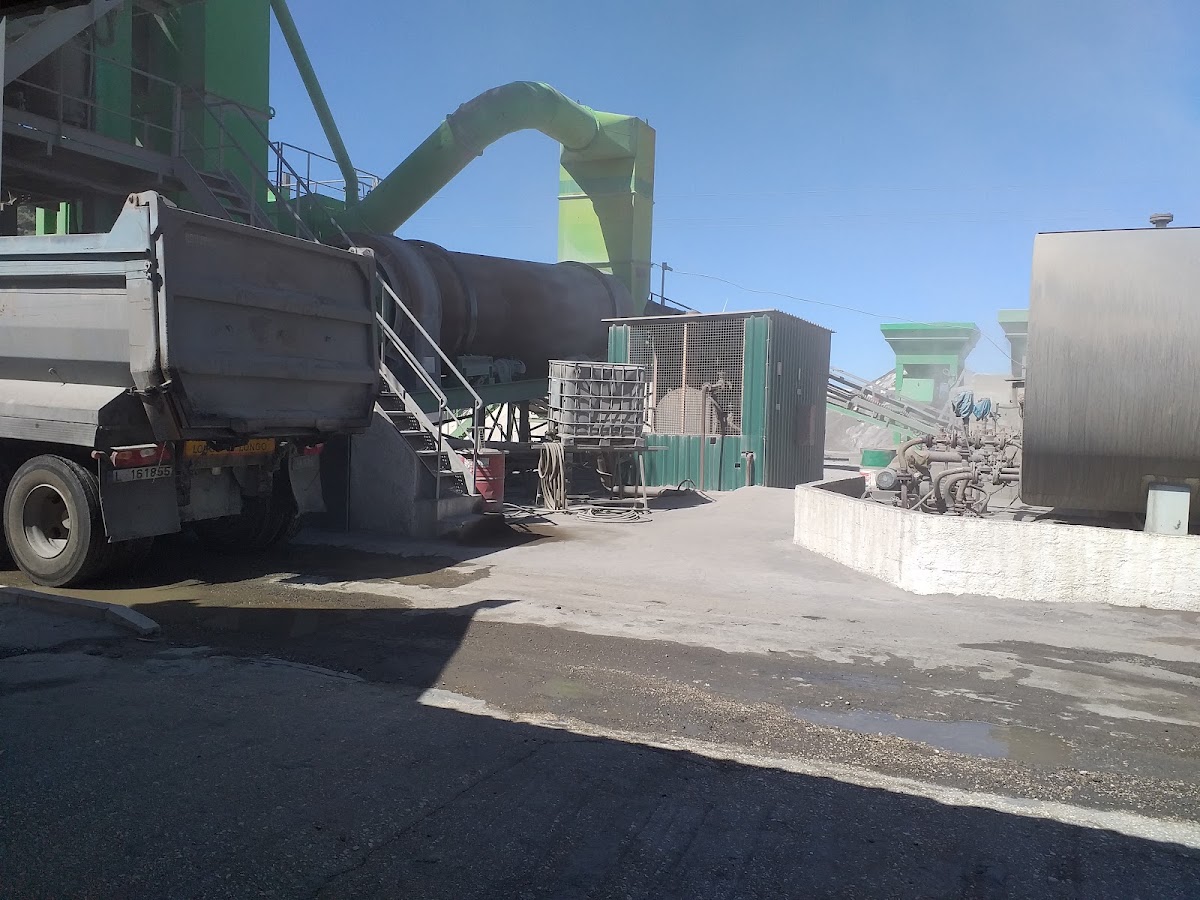 Topbet Trabalhos de Obras Públicas e Pªavimentos Betuminosos SA