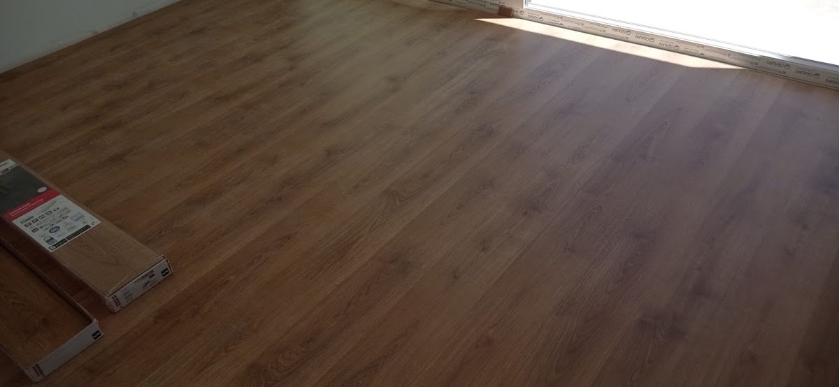 Sacramento's, instalação de Pisos Flutuantes.
