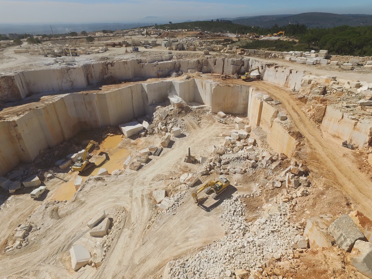 Mármores Rosal - Portuguese Limestone foto 5