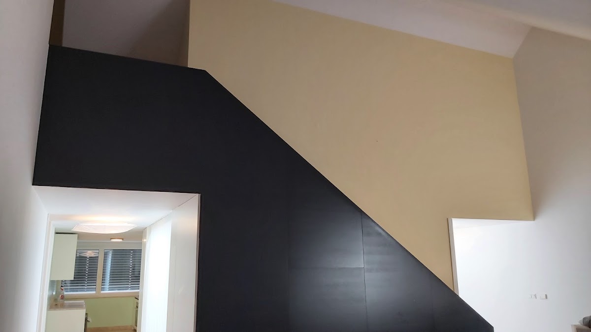 Marvila lisbon Painter &amp;Tiles Services foto 8