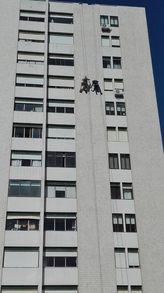 STV- Serviços Rapel Trabalhos em Altura Pintura de fachadas foto 7